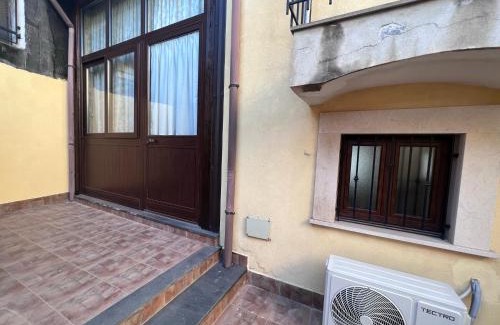Viagrande Apartamento | Esclusivo Cortile Duca D'Aosta ai piedi dell'ETNA