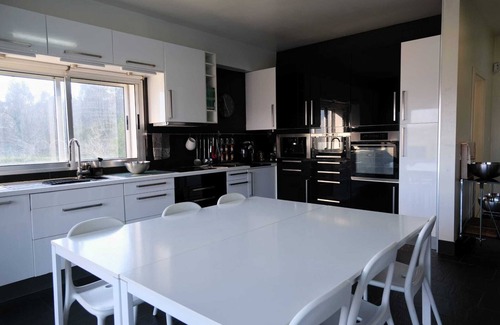 Baiao Casa | ESCUSA LOCAL ACCOMMODATION