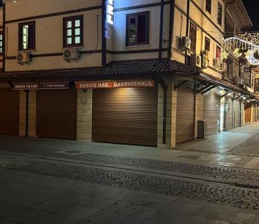 Konya City Center Cama Y Desayuno | ESER PALAS OTELİ