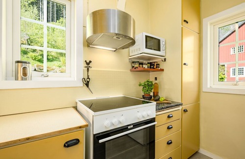Balestrand Casa | Eseviki by Interhome