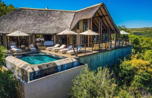 Ladysmith Cabina | Esiweni Luxury Safari Lodge