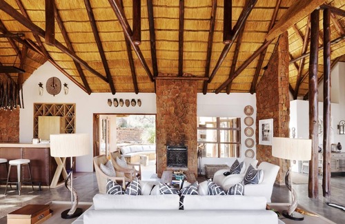 Ladysmith Cabina | Esiweni Luxury Safari Lodge