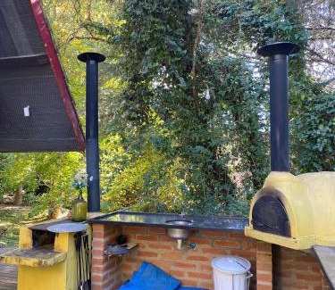 Monte Verde Chalet De Esquí | Espaço arborizado com Casa e Chalé em bairro nobre de Monte Verde