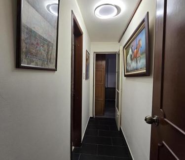 Barrios Unidos Casa | ESPACIOSA y MODERNA SUITE