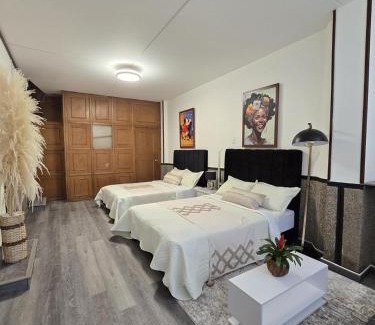 Barrios Unidos Casa | ESPACIOSA y MODERNA SUITE