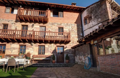 Pesquera Cabaña | Espectacular casa + salón de juegos e hidromasaje