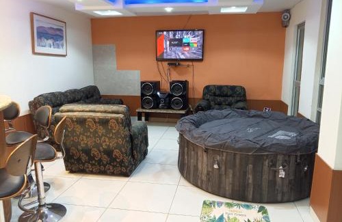 Las Tolas Apartamento | Espectacular Jacuzzi y Turco para relajarse