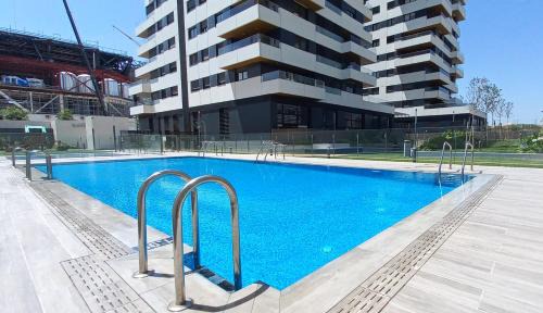 Quatre Carreres Apartamento | Espectacular Loft Piscina y Terraza - Roig Arena - Las Ciencias - Ruzafa - Valencia Centro
