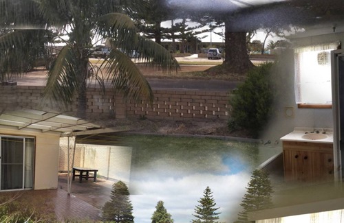 Esperance Casa | Esperance Esplanade 'Beach House'- Location! ¡Ubicación!
