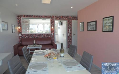 Le Treport Apartamento | ESPLANADE FRONT DE MER 109 1er Etage Lit fait wifi Taxe de Séjour incluse
