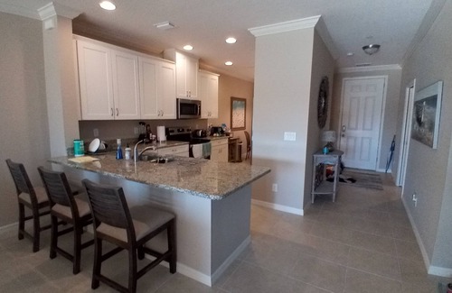 Braden River Condominio | ESPLANADE RESORT: END UNIT 101/SORRENTO WAY/GROUND UNIT/2BED/2BATH+DEN/GOLF VIEW