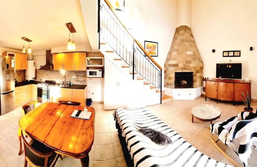 Esquel Chalet De Esquí | Esquel House Hermosa casa con vista a la montaña