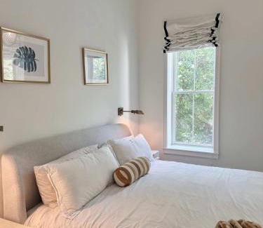 Shaw Casa | Essence of DC Vibrant Shaw Parking x 2