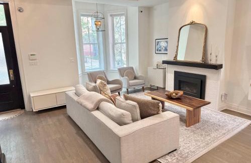 Shaw Casa | Essence of DC Vibrant Shaw Parking x 2