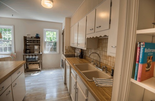 Rockford Casa | Essential Farms Retreat