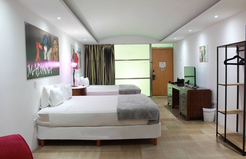 Punta Cancún Hotel | Essenzia de Cancun