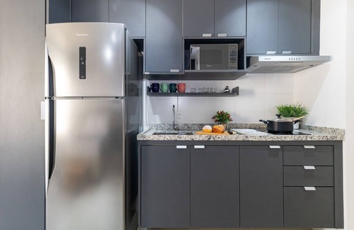 Pinheiros Apartamento | Estúdio Moderno com AC e Rooftop