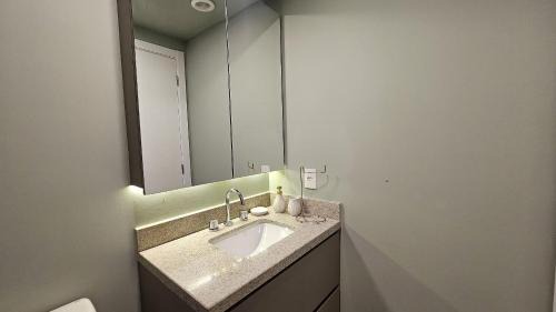 Mont'Serrat Apartamento | Estúdio Moderno em área nobre de Porto Alegre - Conforto e Aconchego em Cada Detalhe