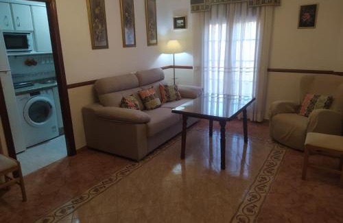 Almodovar del Río Apartamento | Estación Norte y Sur FAMORCAS
