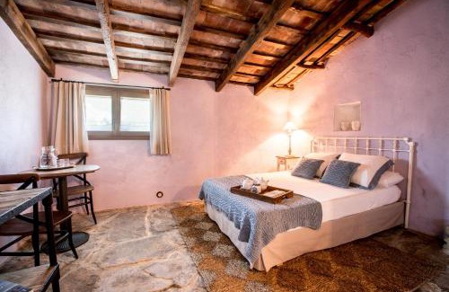 Muntanyola Casa | Estança La Pau - Adults Only