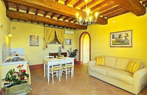 Buti Apartamento | Finca en Monte Serra con piscina y olivos