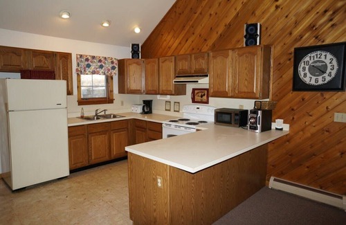Hensonville Casa | *** Estate Main House***