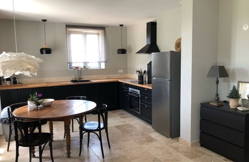 Tresques Apartamento | estate near Uzès in the heart of nature