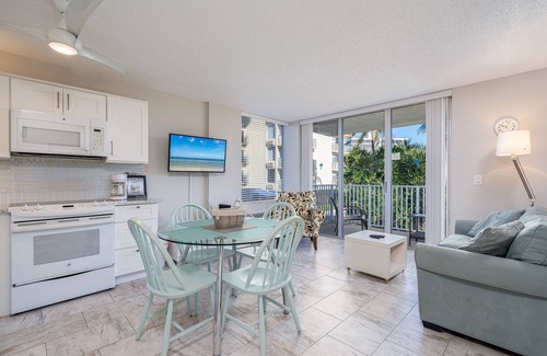 South Island Condominio | Estero Beach and Tennis