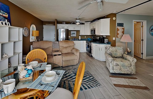 South Island Condominio | Estero Beach and Tennis 701b