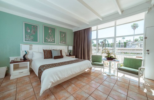 Playa del Estero Hotel | Estero Beach Hotel & Resort