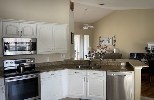 Bonita Springs Condominio | Bonita Springs de lujo - Golf, tenis, piscina, gimnasio!