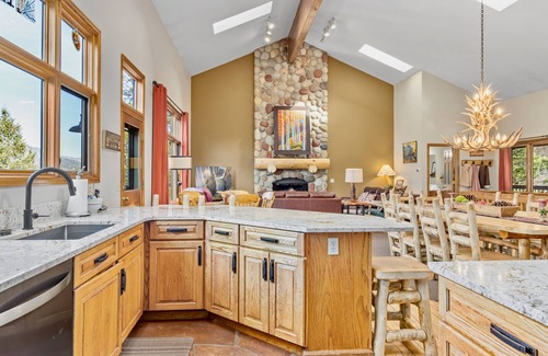 Aspen Brook Casa | Estes Escape By Estes Park Home 5 Bedroom Home
