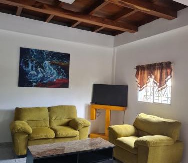 Coatepeque Casa | Estrada residence