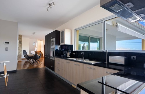 Calheta Casa | Estrela do Mar - Lovely, Sun Filled Villa