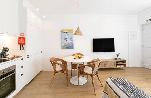Consolacao Apartamento | Estrelas da Praia - Stylish and Cozy Apartment