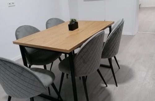 Herne Apartamento | estrella24 LIVING ROOMS Namibia