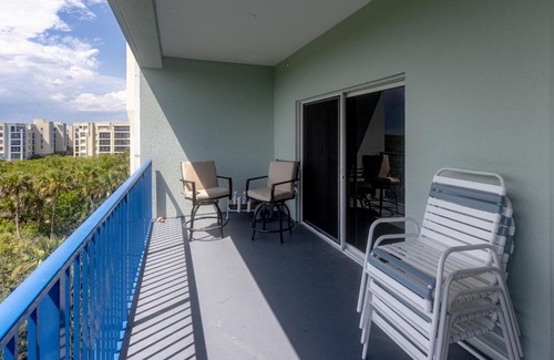 New Smyrna Beach Casa | Estuary Views Close to Pool Amenities Walk to Beach 9-505