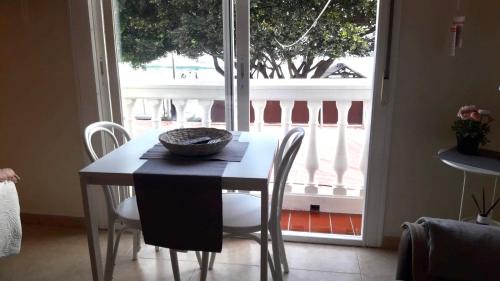 Playas del Palo Apartamento | Estudio 4 en playa del Palo
