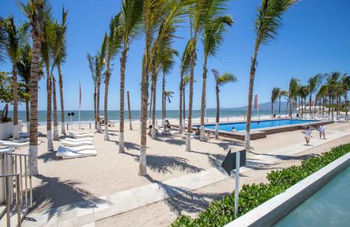 Flamingos Apartamento | Estudio 573 Nuevo Vallarta, frente al mar, equipado y amueblado !