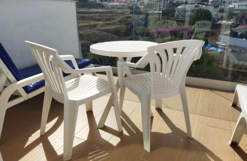 Puerto de la Cruz Apartamento | Estudio Acogedor con Impresionantes Vistas al Teide