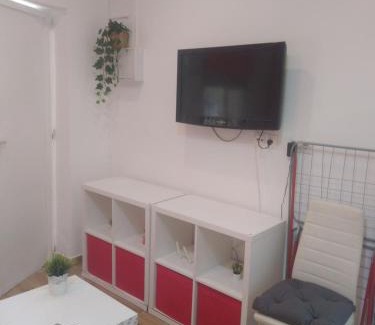Palma-Palmilla Apartamento | Estudio cerca del Carrefour rosaleda