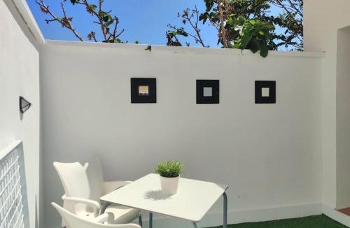 El Ejido Apartamento | Estudio con gran terraza junto al Centro Histórico