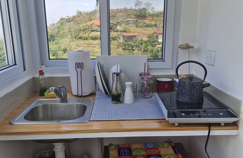 Garabito Apartamento | Estudio con Impresionante Vista al Océano Pacífico, Vista de Pájaros e Insectos