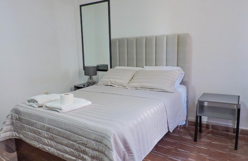 Tarija Apartamento | Estudio de Lujo, Cerca de la Plaza