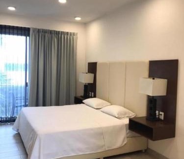 Puerto Aventuras Apartamento | Estudio en Puerto Aventuras, Condominio con Alberca # 202