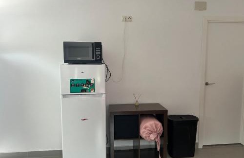 Santa Eulalia de Roncana Casa | Estudio Independiente a 30min de Barcelona