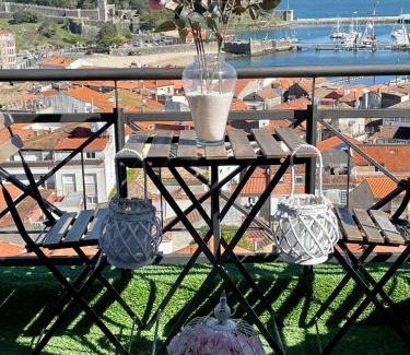 Centro histórico de Baiona Apartamento | Estudio impresionantes vistas con terraza y piscina