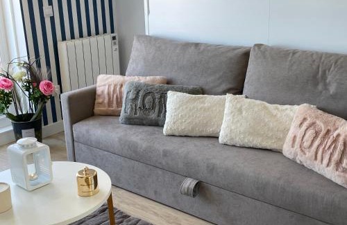 Centro histórico de Baiona Apartamento | Estudio impresionantes vistas con terraza y piscina