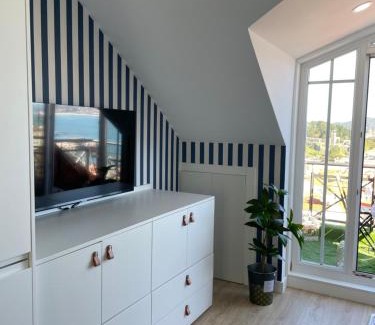 Centro histórico de Baiona Apartamento | Estudio impresionantes vistas con terraza y piscina