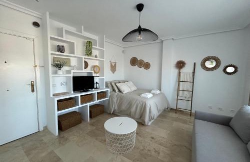 San Luis de Sabinillas Apartamento | Estudio San Luis de Sabinillas
